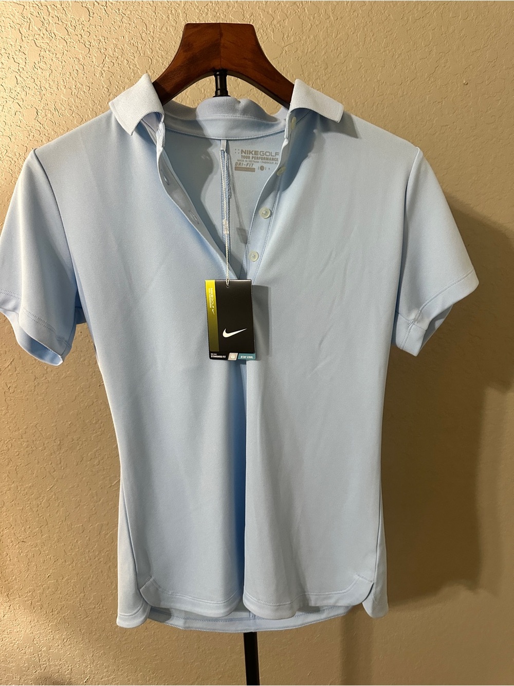Nike Light Blue Women’s Button-Down Golf Polo Shirt